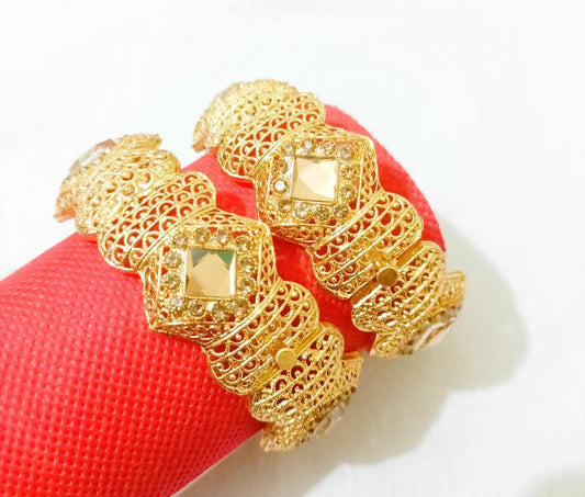 2 Pcs Gold-Plated Bangles
