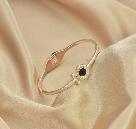 Openable Golden Adjustable Bracelet